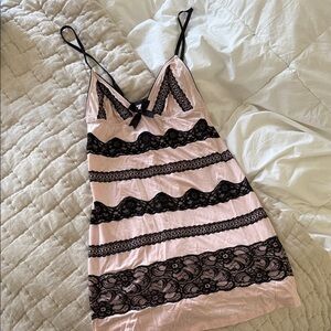 NWOT Victoria's Secret Pink and Black Lace Chemise